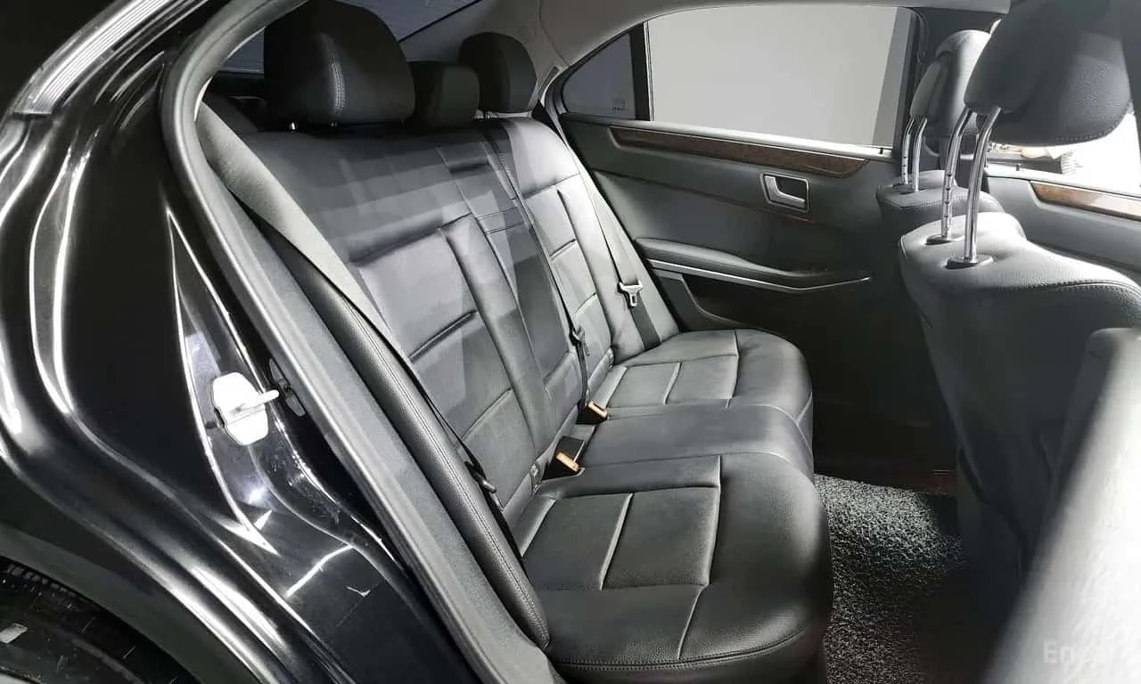 Mercedes-Benz E 200 * E200 CGI * ЦЕНА ДО БГ, снимка 7 - Автомобили и джипове - 56742142