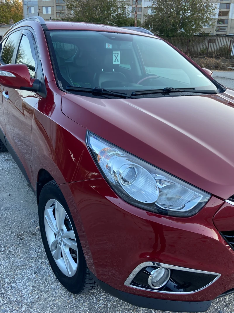 Hyundai IX35, снимка 4 - Автомобили и джипове - 47998338