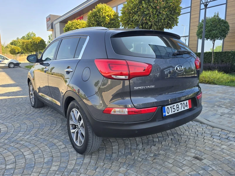 Kia Sportage 1.6i Facelift Фабрична газова уредба, снимка 3 - Автомобили и джипове - 47726114