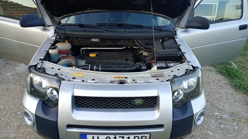 Land Rover Freelander 2.0 TD4 Facelift , снимка 3 - Автомобили и джипове - 49220725