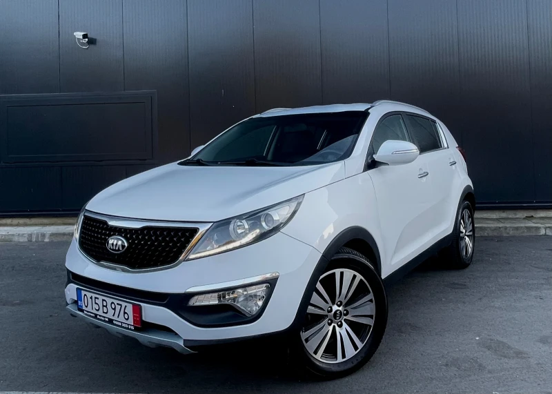 Kia Sportage 2.0CRDi 4WD , снимка 3 - Автомобили и джипове - 52258281