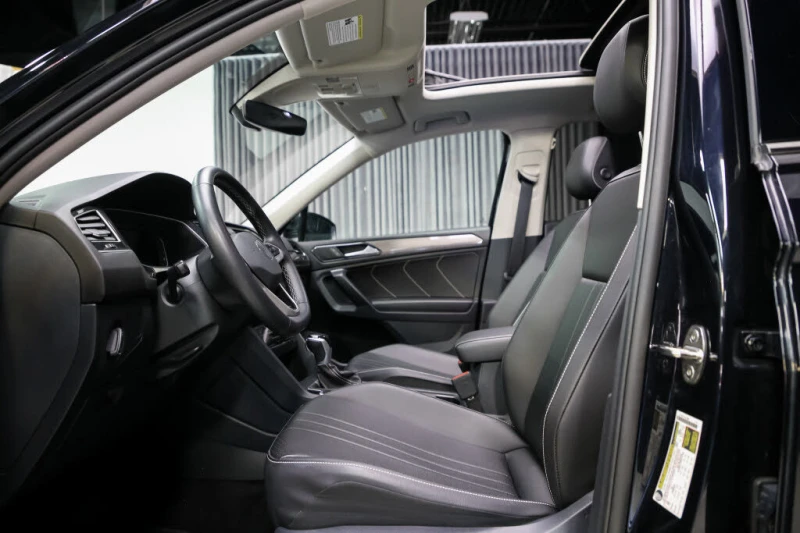 VW Tiguan Comfortline* 4Motion* АвтоКредит* (Цена до БГ), снимка 11 - Автомобили и джипове - 53246859