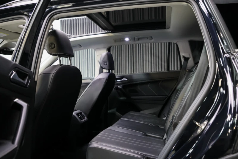 VW Tiguan Comfortline* 4Motion* АвтоКредит* (Цена до БГ), снимка 15 - Автомобили и джипове - 53246859