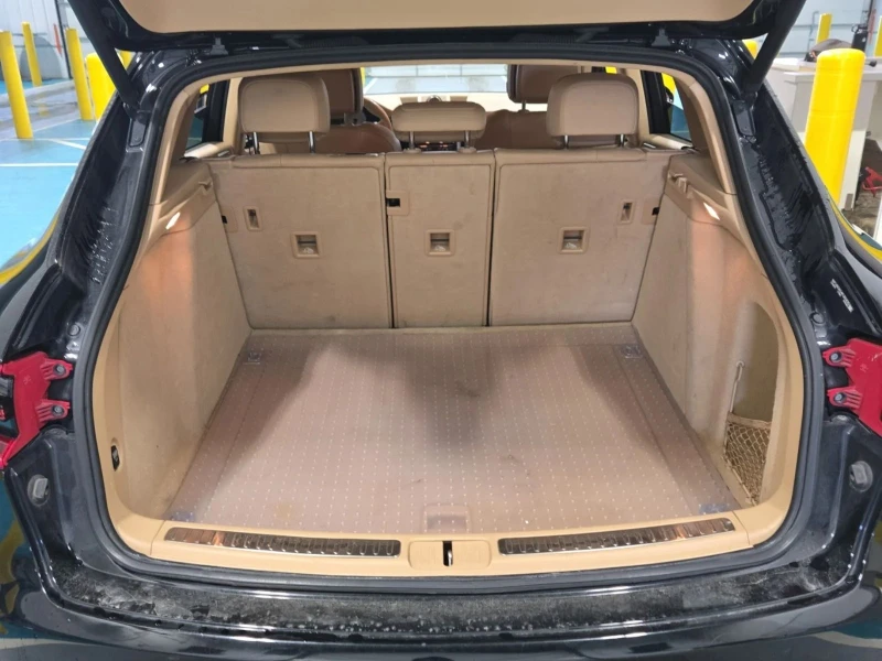 Porsche Macan S* PDK* ПОДГРЕВ* КАМЕРА* КЕЙЛЕС* LANE* ASSIST, снимка 13 - Автомобили и джипове - 53281097