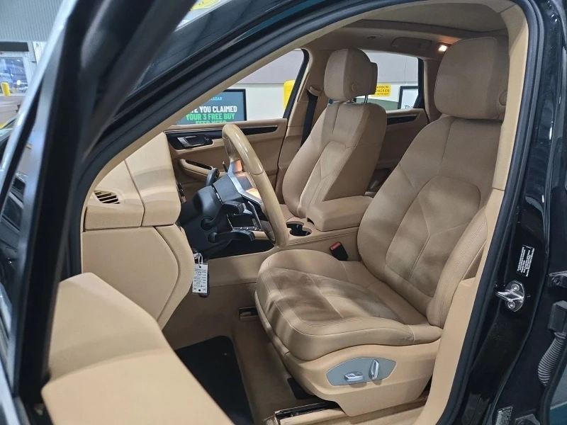 Porsche Macan S* PDK* ПОДГРЕВ* КАМЕРА* КЕЙЛЕС* LANE* ASSIST, снимка 9 - Автомобили и джипове - 53281097