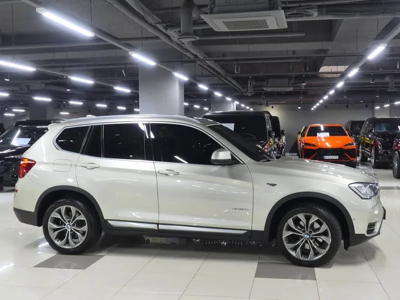 BMW X3 xDrive 20D - изображение 2