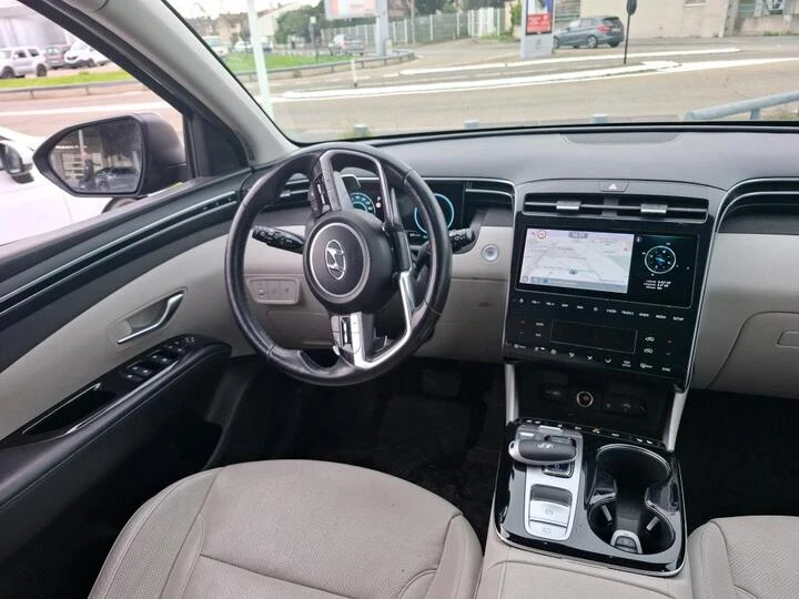 Hyundai Tucson 1.6 CRDI Executive- PANORAMA, снимка 7 - Автомобили и джипове - 54043402