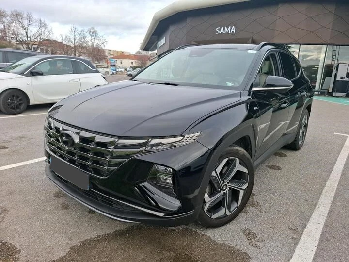 Hyundai Tucson 1.6 CRDI Executive- PANORAMA, снимка 2 - Автомобили и джипове - 54043402