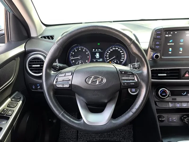 Hyundai Kona 1.6T, снимка 13 - Автомобили и джипове - 54257069
