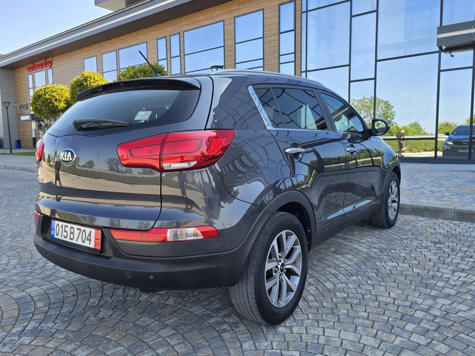 Kia Sportage 1.6i Facelift Фабрична газова уредба - изображение 6