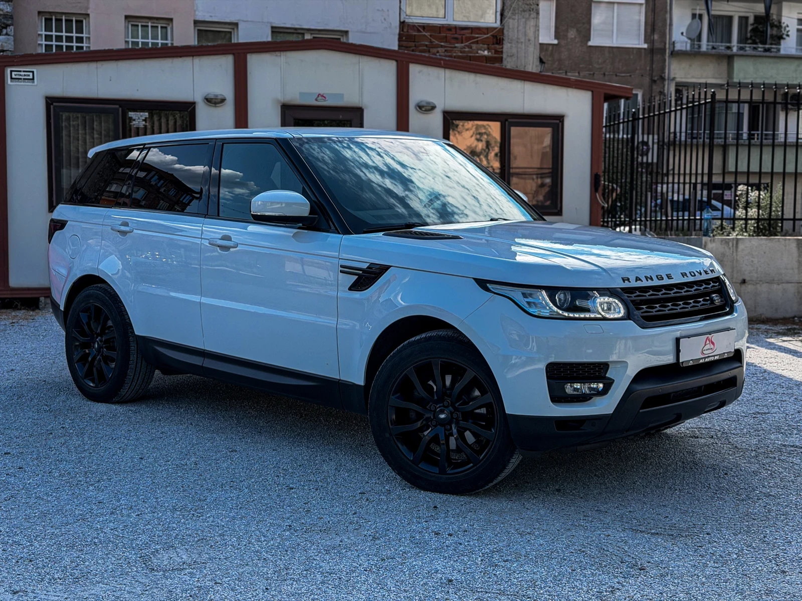 Land Rover Range Rover Sport 3.0D* 8ZF* SHADOW EDITION* ������* HEATED SEATS | Mobile.bg � ����������� 3