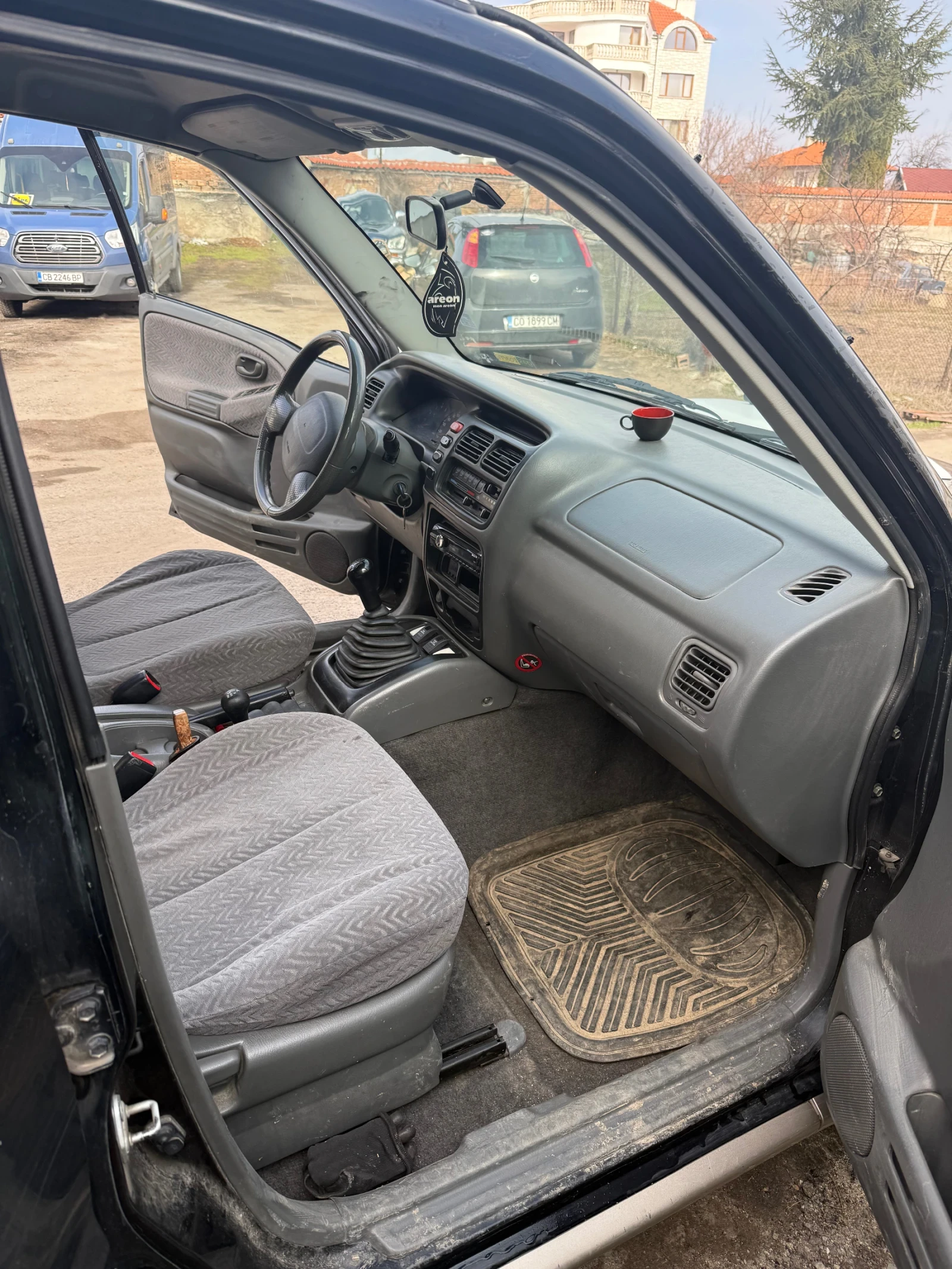 Suzuki Grand vitara, снимка 9 - Автомобили и джипове - 53654068