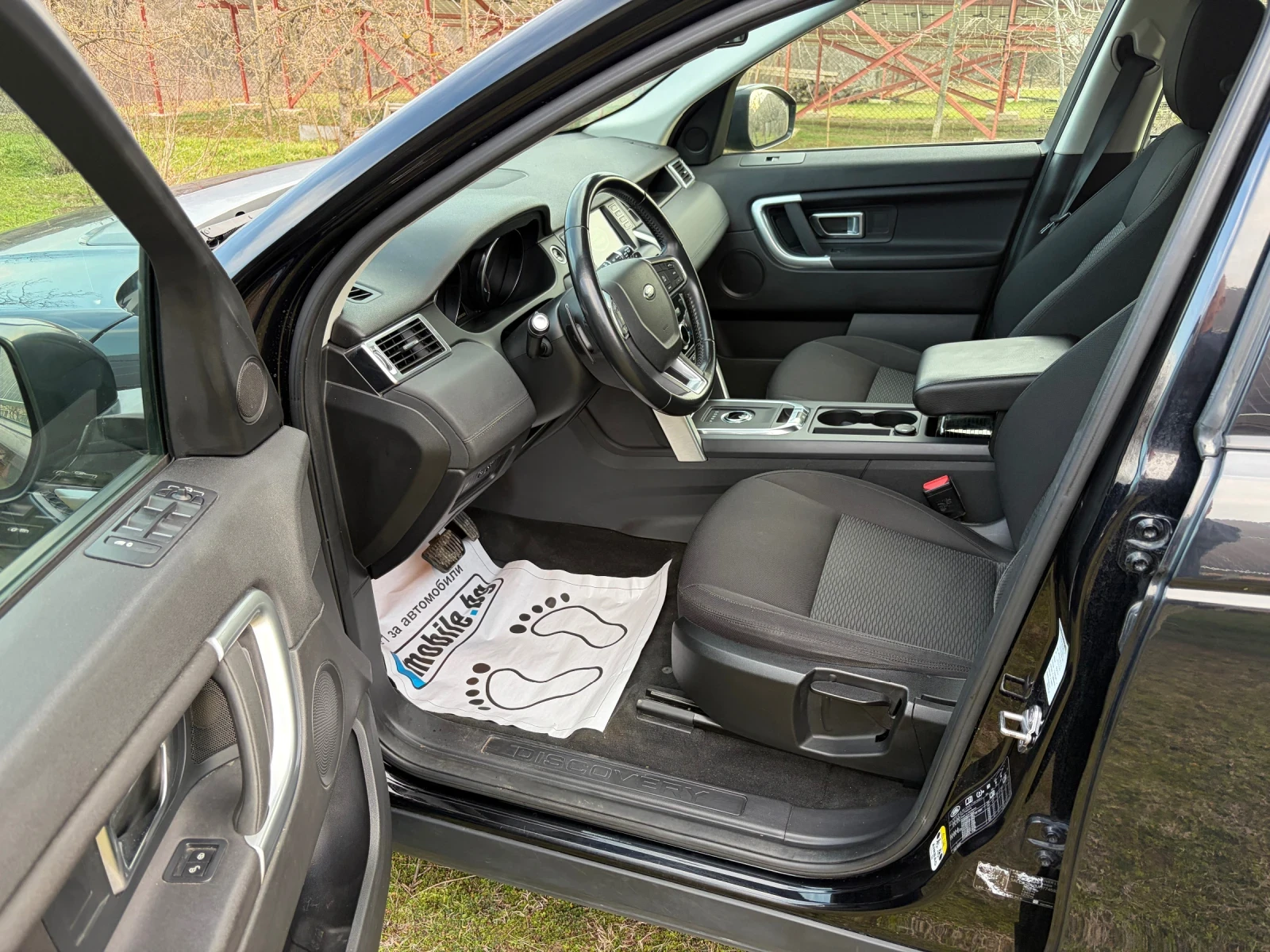 Land Rover Discovery Sport 2.0TDI 4x4, снимка 8 - Автомобили и джипове - 53713798