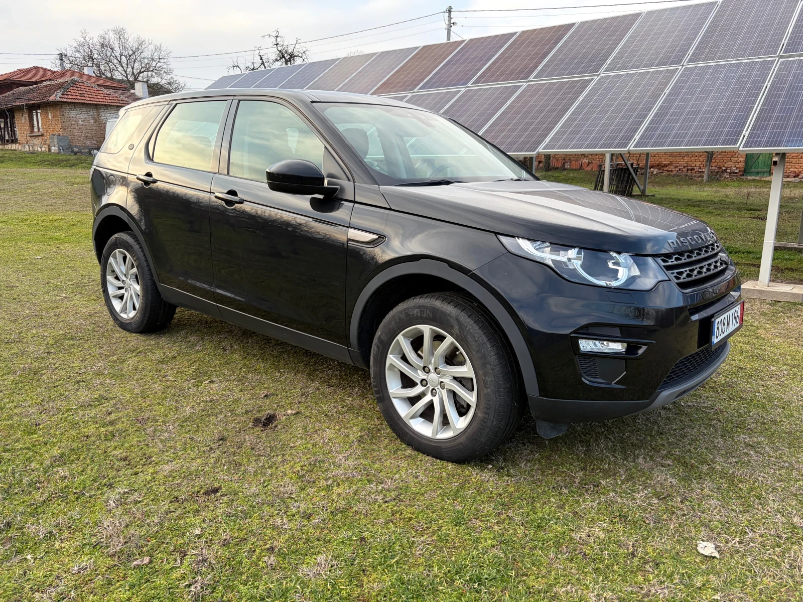 Land Rover Discovery Sport 2.0TDI 4x4, снимка 2 - Автомобили и джипове - 53713798