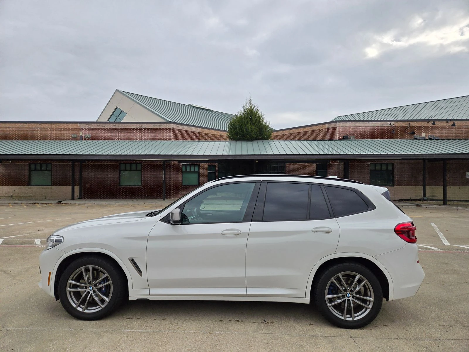 BMW X3 M* SPORT* ХЕДЪП* LANE* ASSIST* МЪРТВА* ТОЧКА* , снимка 6 - Автомобили и джипове - 53723714