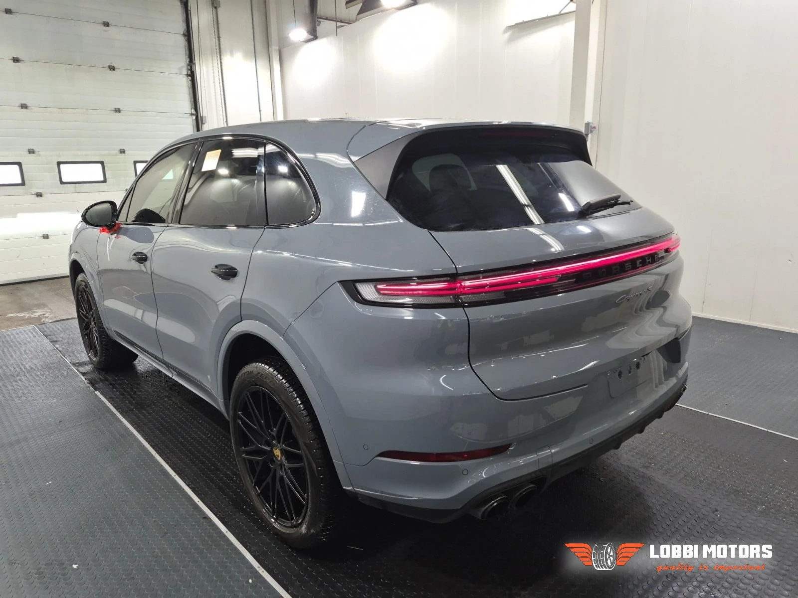 Porsche Cayenne, снимка 4 - Автомобили и джипове - 55928383