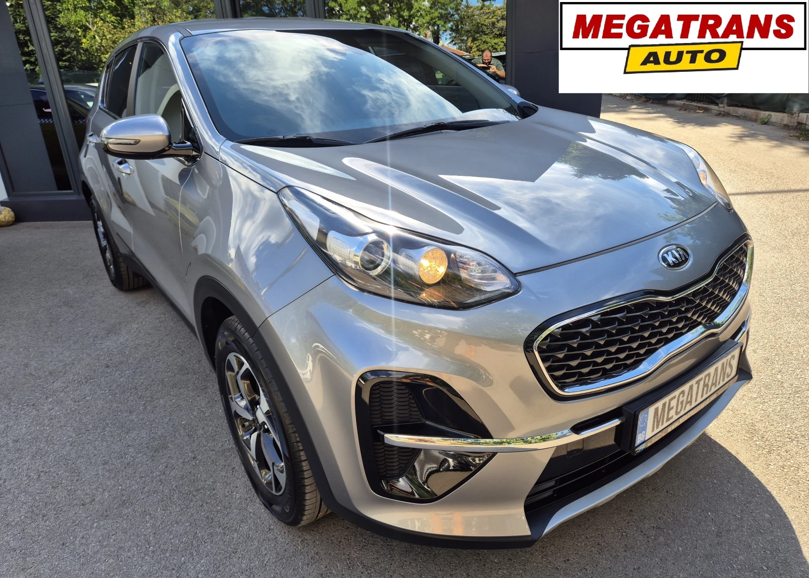 Kia Sportage 1.6 CRDI 4x2 наличен в БГ