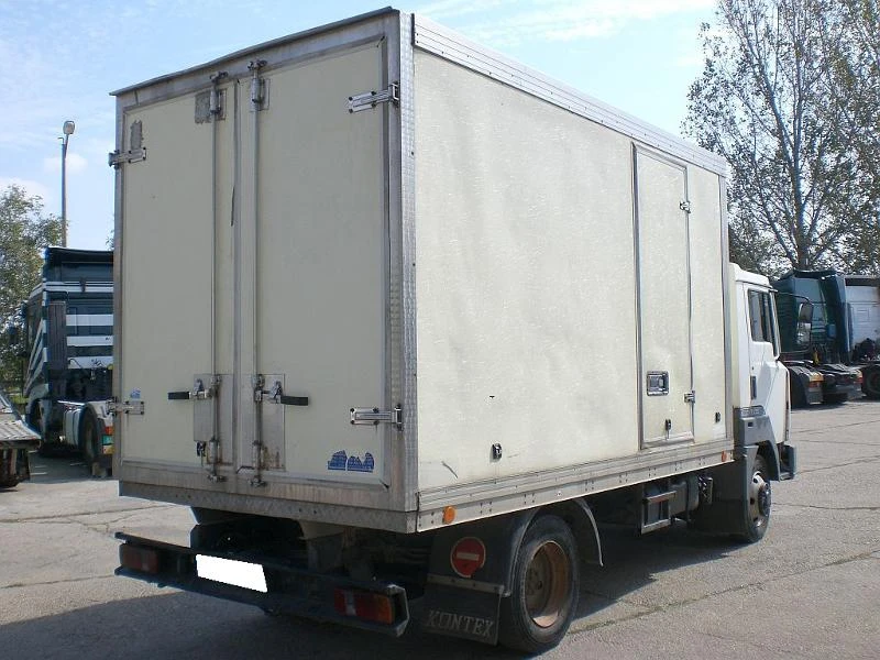 Nissan L35 T135.75-ХЛАДИЛЕН, снимка 4 - Бусове и автобуси - 315580