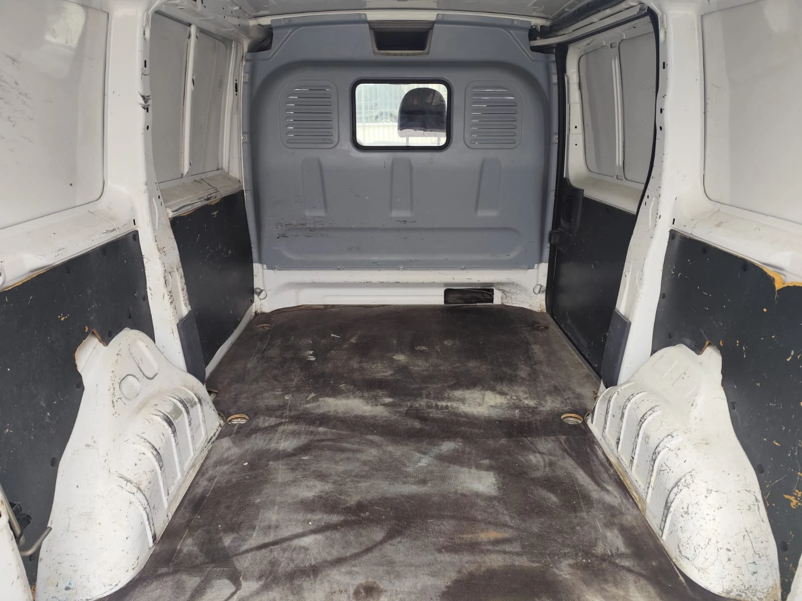 Peugeot Expert 2.0 дизел Италия - изображение 9