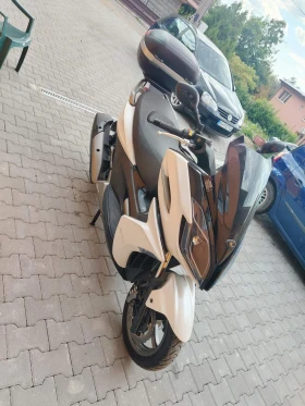  Kymco K-XCT