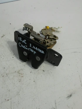 Ключалка заден капак Мицубиши Спейс Стар (1)