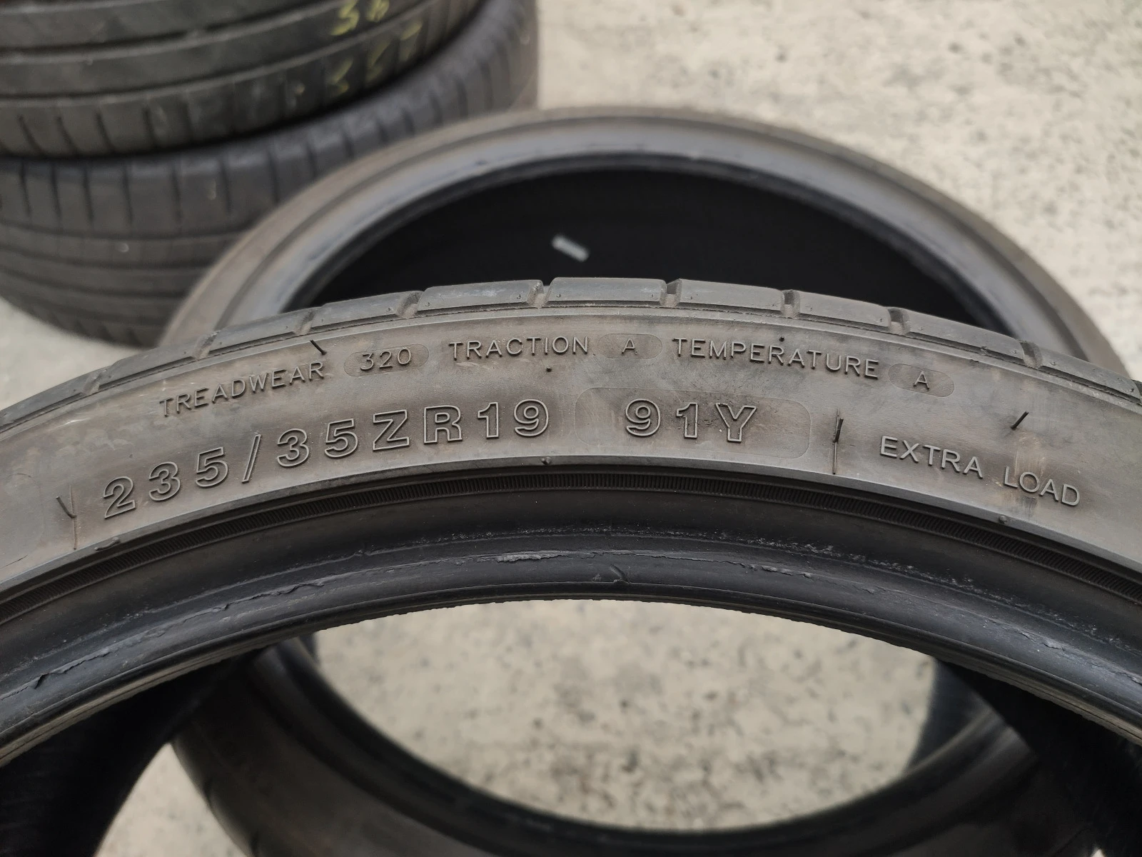  235/35R19 | Mobile.bg   6