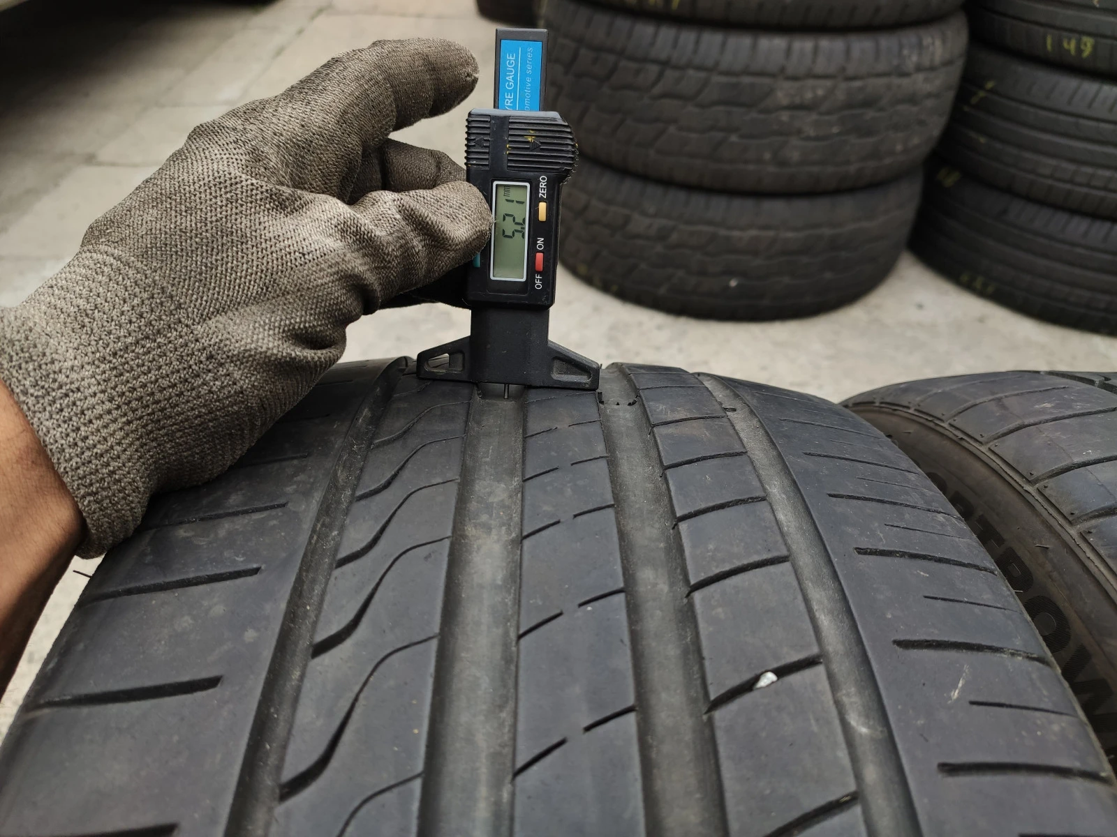  235/35R19 | Mobile.bg   4