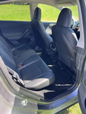 Tesla Model Y Performance, снимка 10