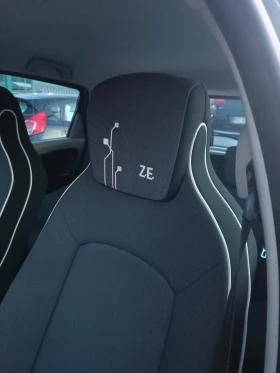 Renault Zoe INTENSE, FULL ЕКСТРИ ЗА МОДЕЛА, ЛИЗИНГ , снимка 14