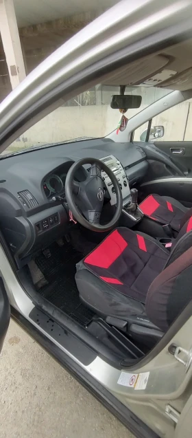 Toyota Corolla verso, снимка 5