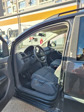 VW Touran - 3000 € / 5867.49 лв. - 90589796 8