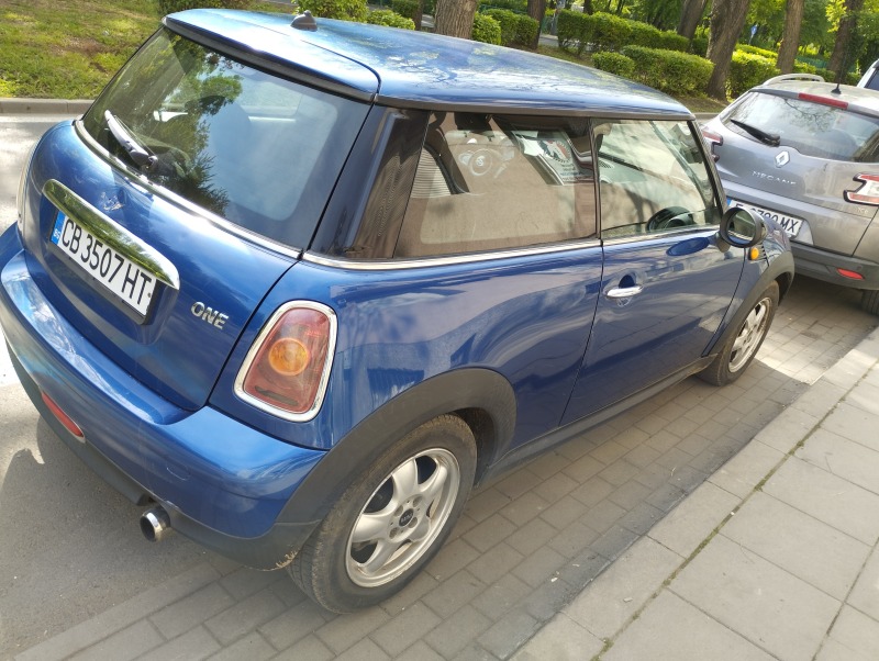 Mini One, снимка 2 - Автомобили и джипове - 45913071