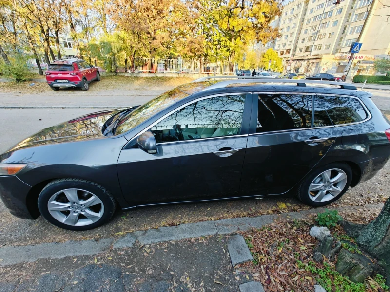 Honda Accord 2.4 Executive LPG, снимка 5 - Автомобили и джипове - 47854501