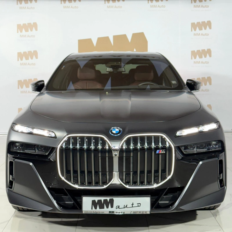 BMW 760 M760e B&O* Theatre* Massage, снимка 5 - Автомобили и джипове - 48234392