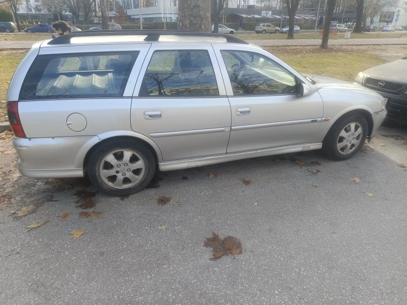 Opel Vectra, снимка 4 - Автомобили и джипове - 48240254