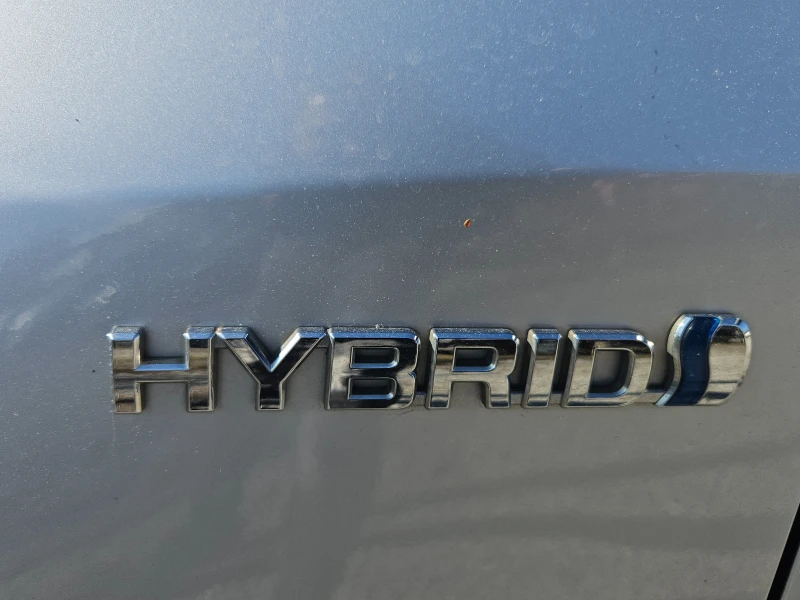 Toyota Auris 1.8 hybrid/99k.c, снимка 7 - Автомобили и джипове - 48917370