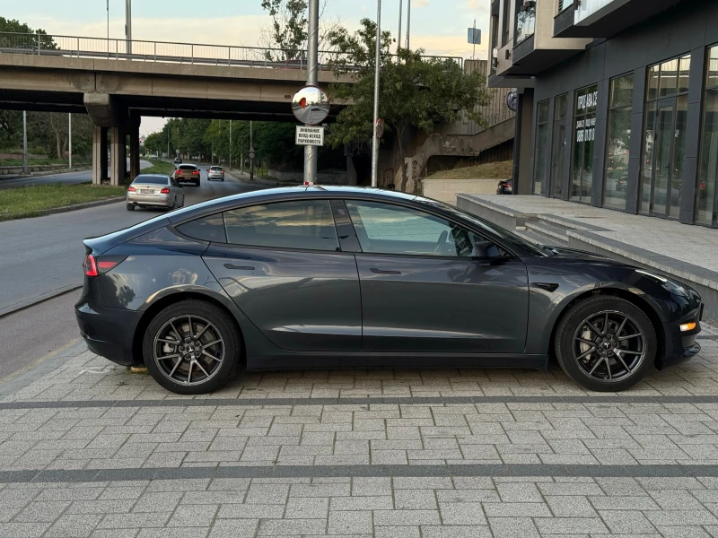 Tesla Model 3, снимка 7 - Автомобили и джипове - 52513161