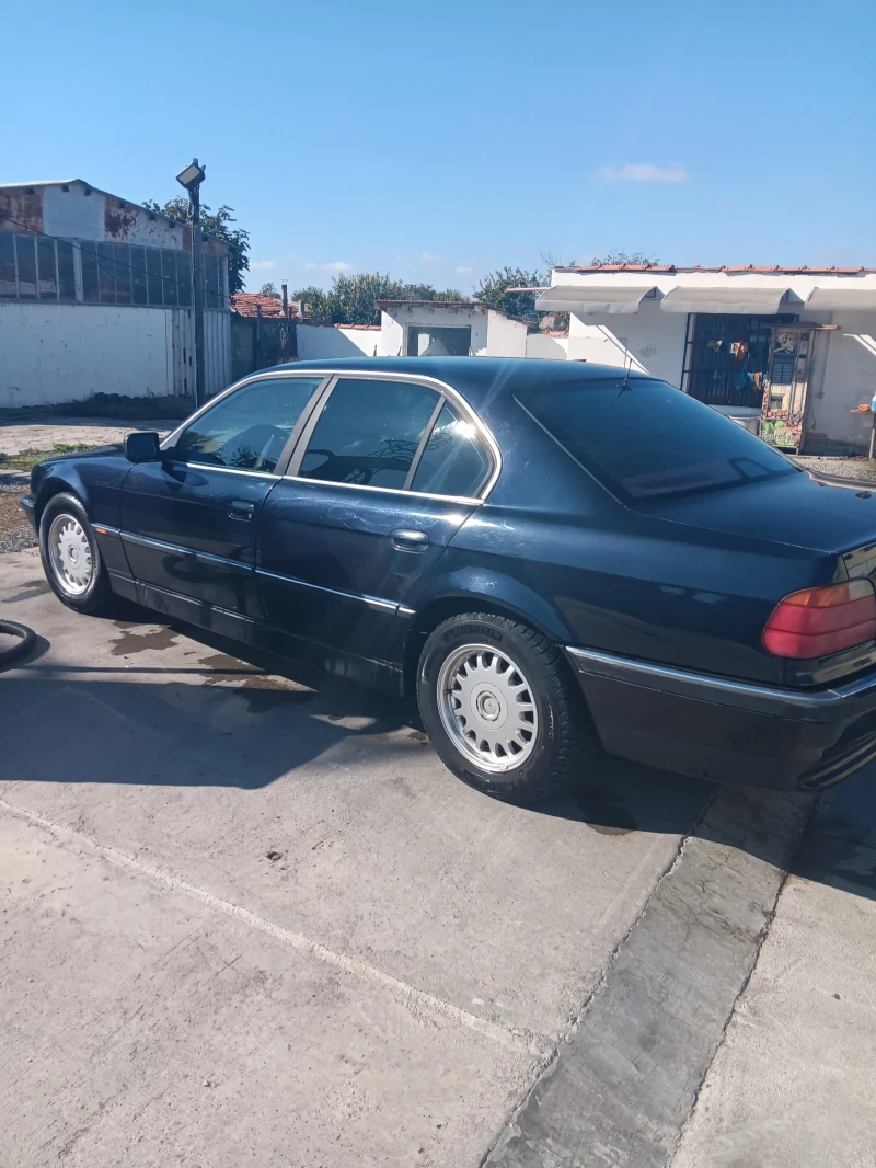 BMW 728, снимка 7 - Автомобили и джипове - 52425330