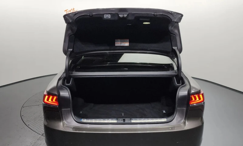 Lexus LS 500 3.5 Luxury Awd, снимка 17 - Автомобили и джипове - 52624278