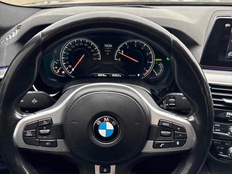 BMW 530 * 530i xDrive * CARFAX * БЕЗ ПЪРВОНАЧАЛНА ВНОСКА, снимка 8 - Автомобили и джипове - 53092024