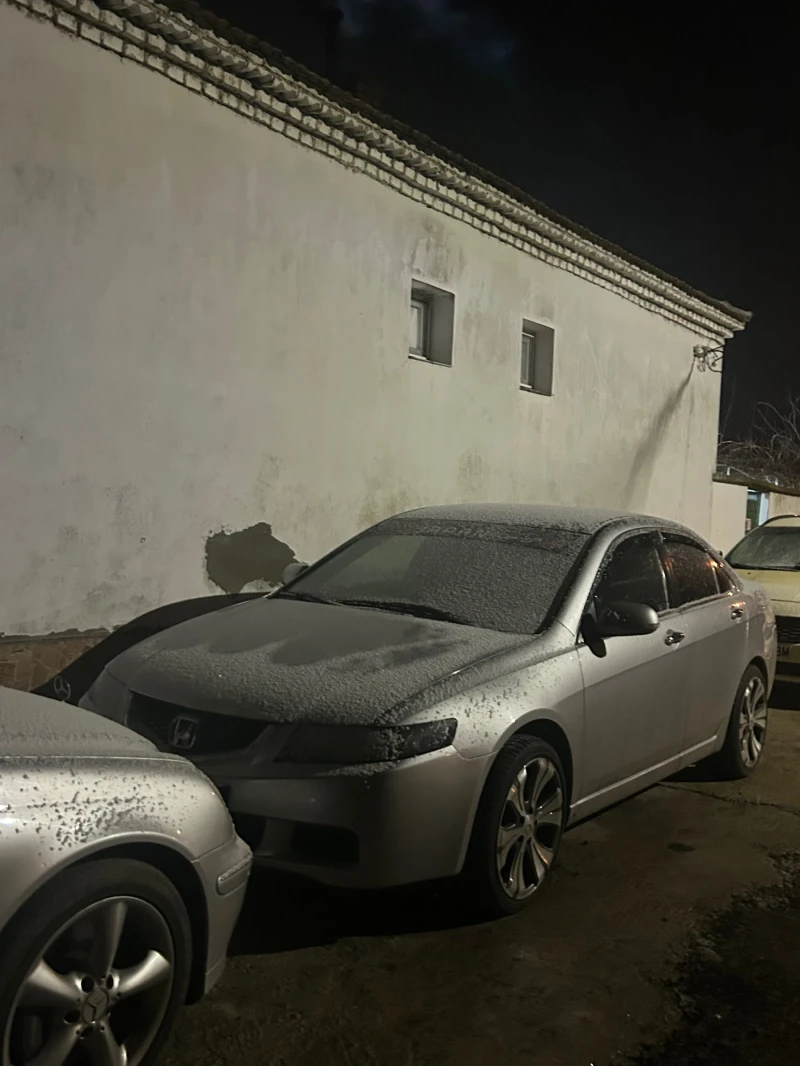 Honda Accord, снимка 2 - Автомобили и джипове - 53267470