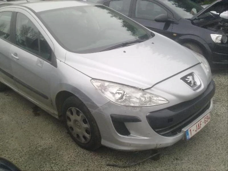 Peugeot 308 1.6 HDi /1.6 VTi, снимка 7 - Автомобили и джипове - 22766249