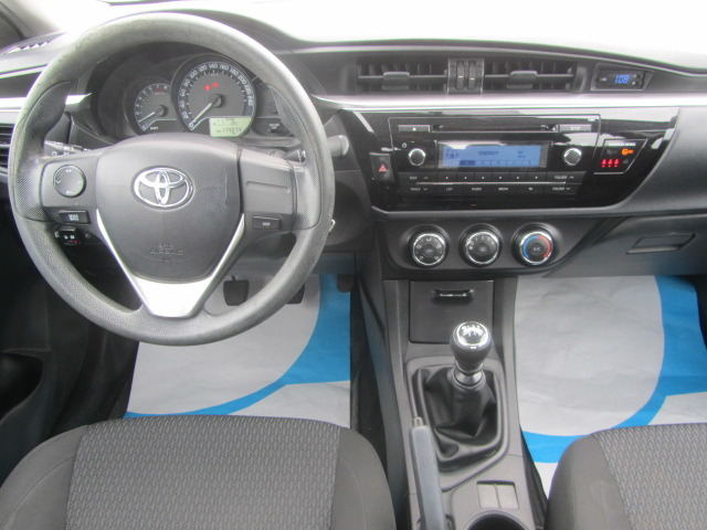 Toyota Corolla, снимка 8 - Автомобили и джипове - 45980493
