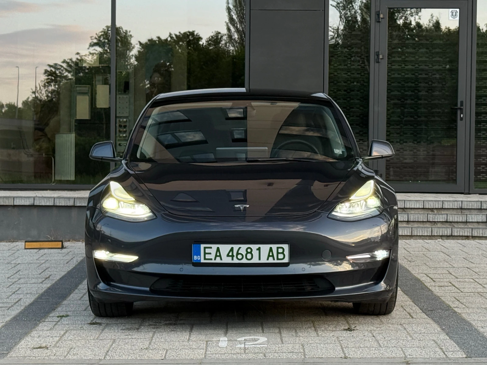Tesla Model 3, снимка 1