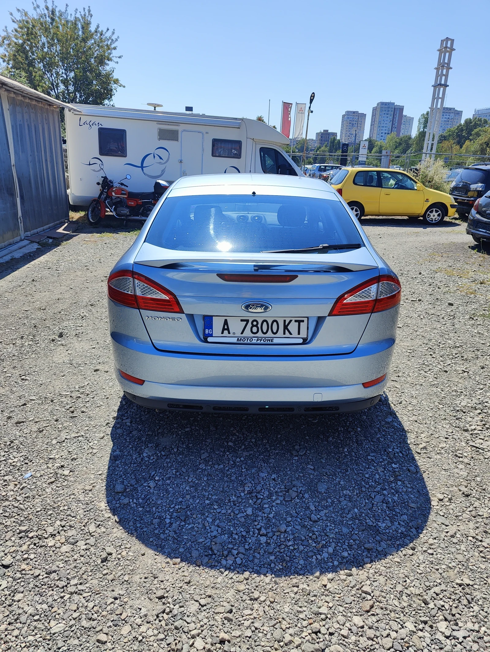 Ford Mondeo Titanium 2.0 - изображение 4