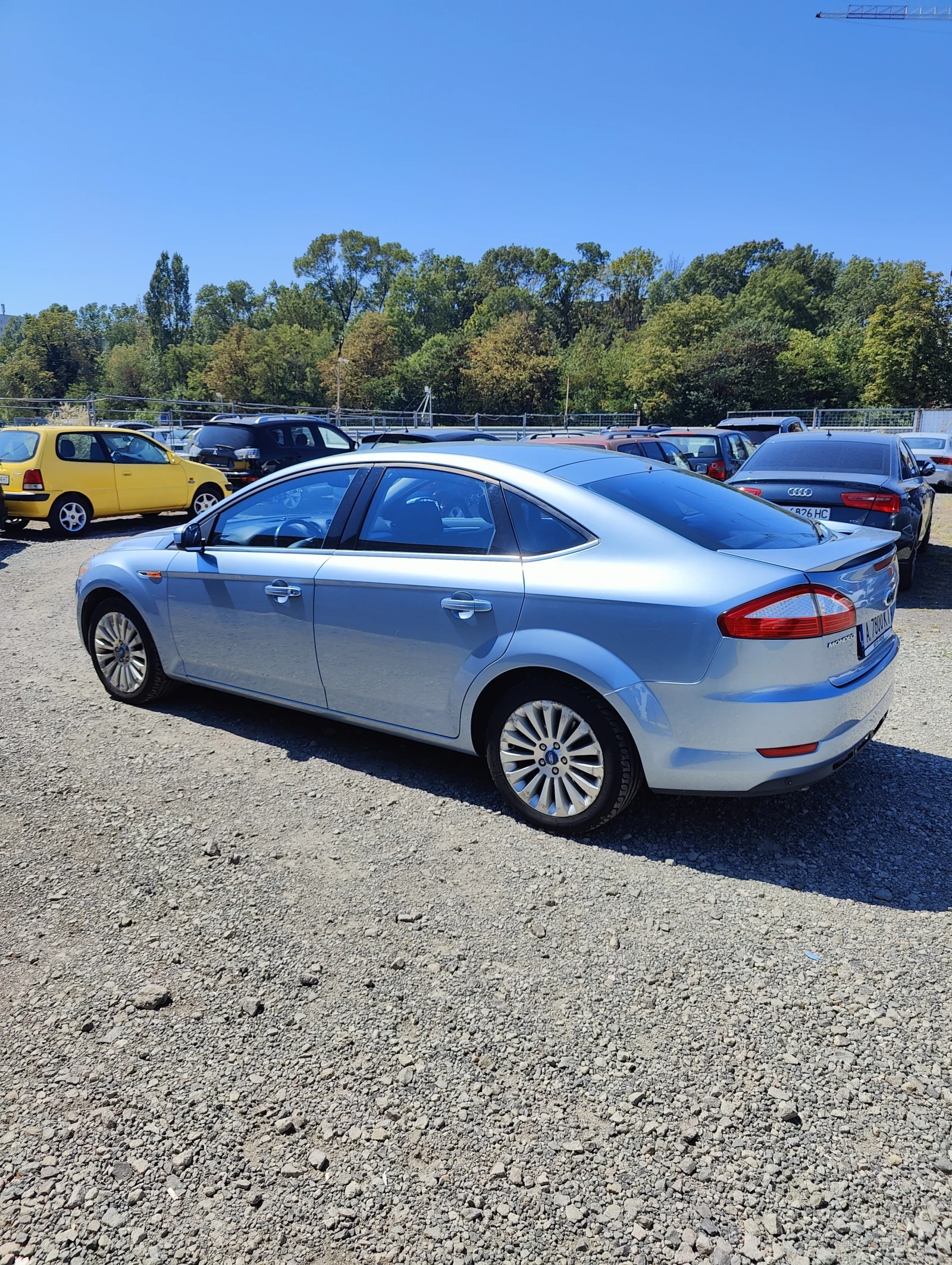 Ford Mondeo Titanium 2.0 - изображение 3