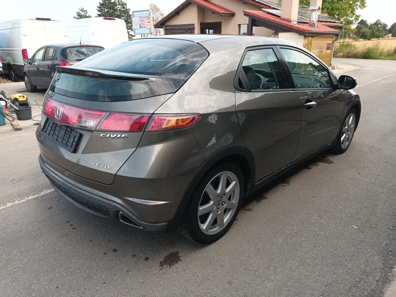 Honda Civic 2.2-CDTI 140кс. - изображение 4