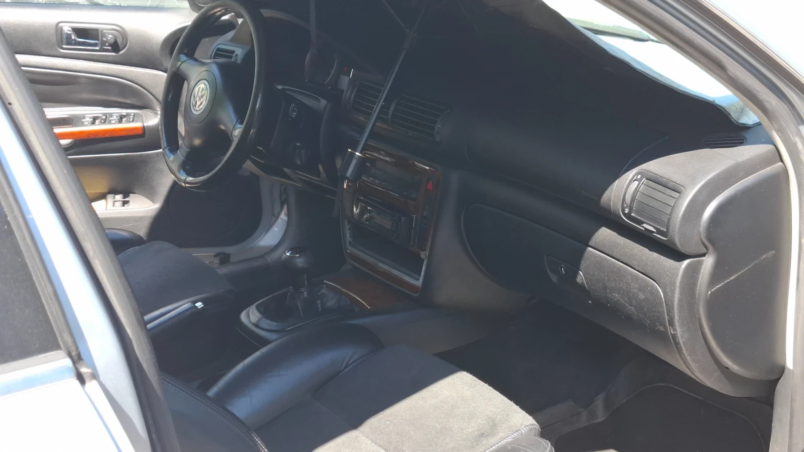 VW Passat 1.9 TDI Highline - изображение 9