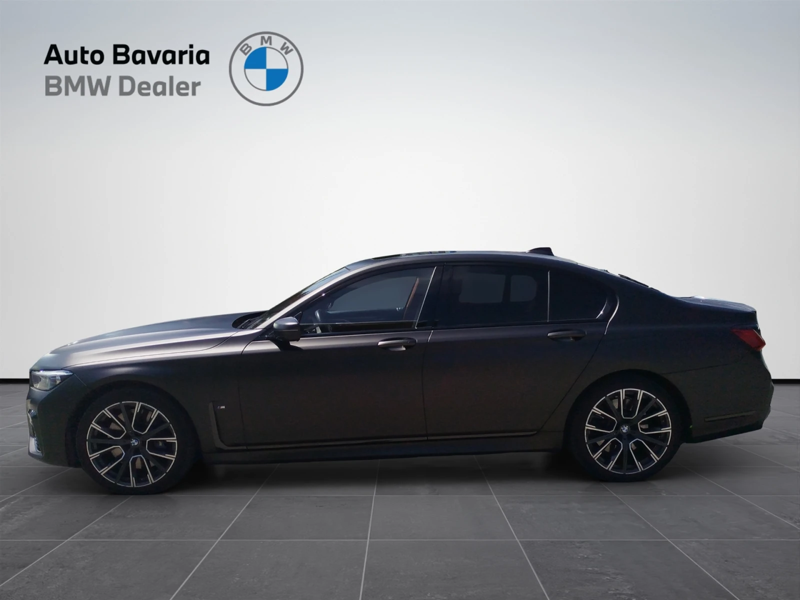 BMW 750 xDrive - изображение 3