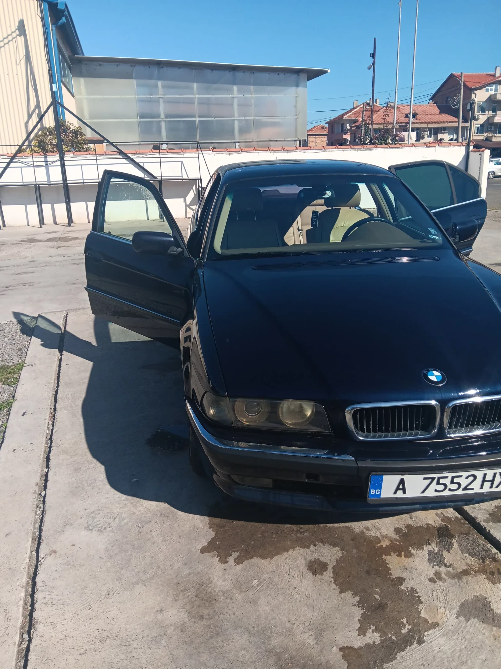 BMW 728  - изображение 5